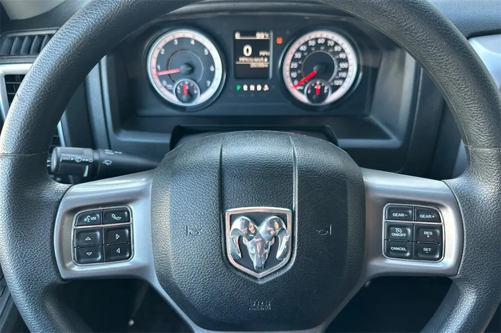 2022 Ram 1500 Classic SLT photo 21