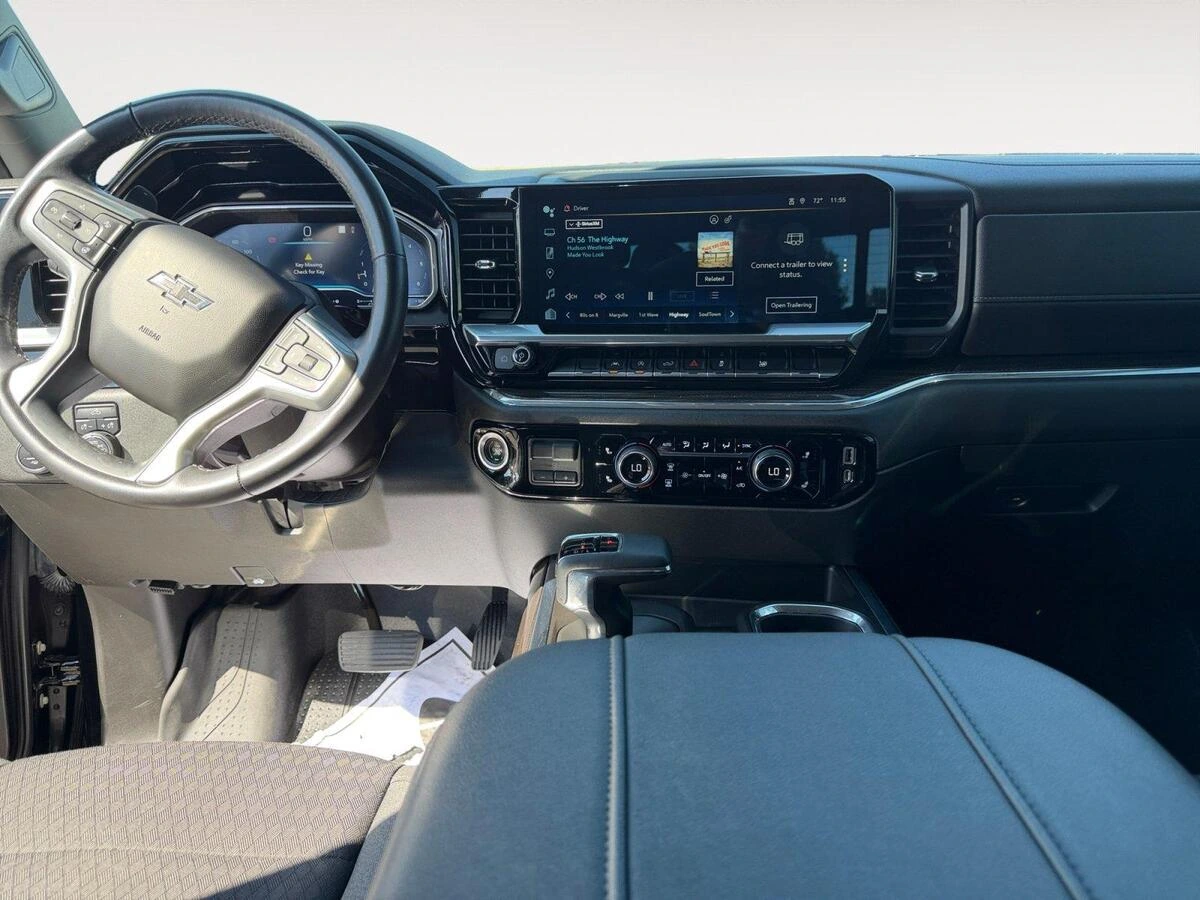 2023 Chevrolet Silverado 1500 RST - Photo 11