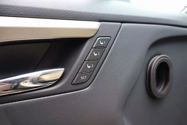2021 Lexus RX 450h photo 9