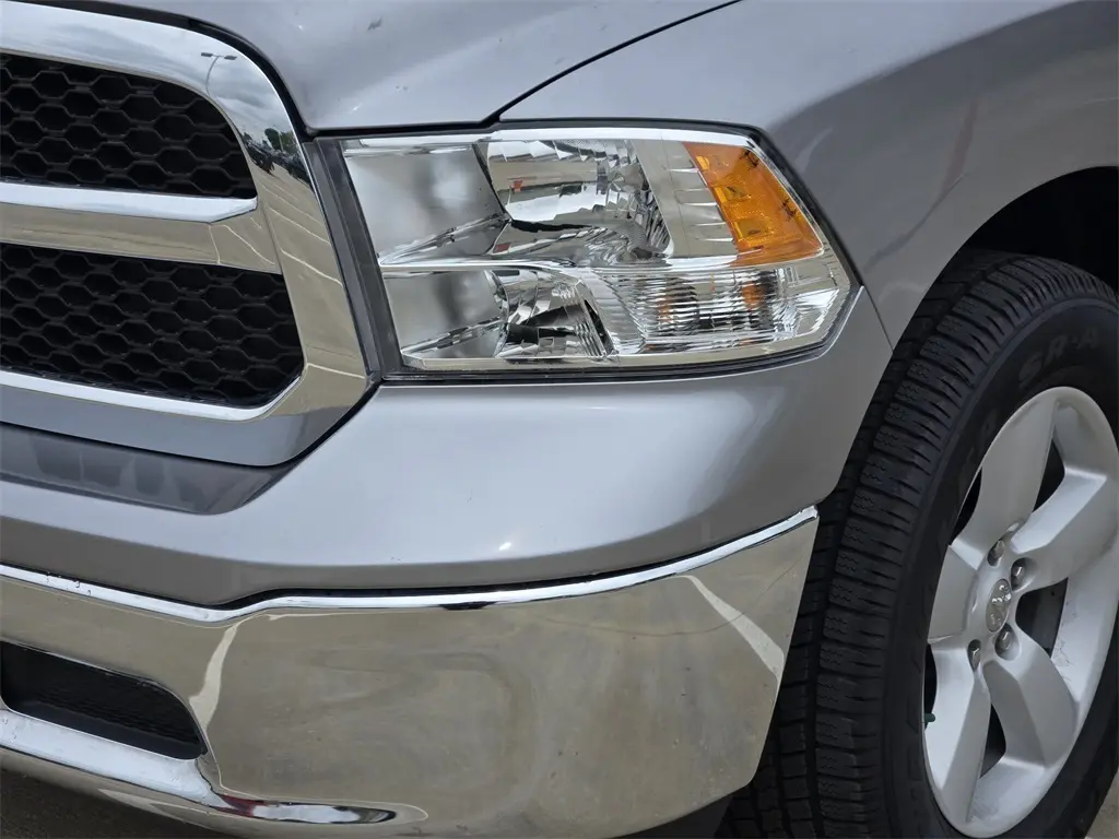 2023 Ram 1500 Classic SLT photo 10