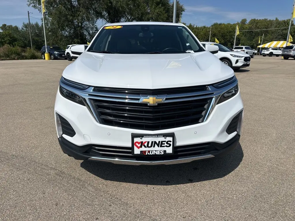 2024 Chevrolet Equinox LT photo 7