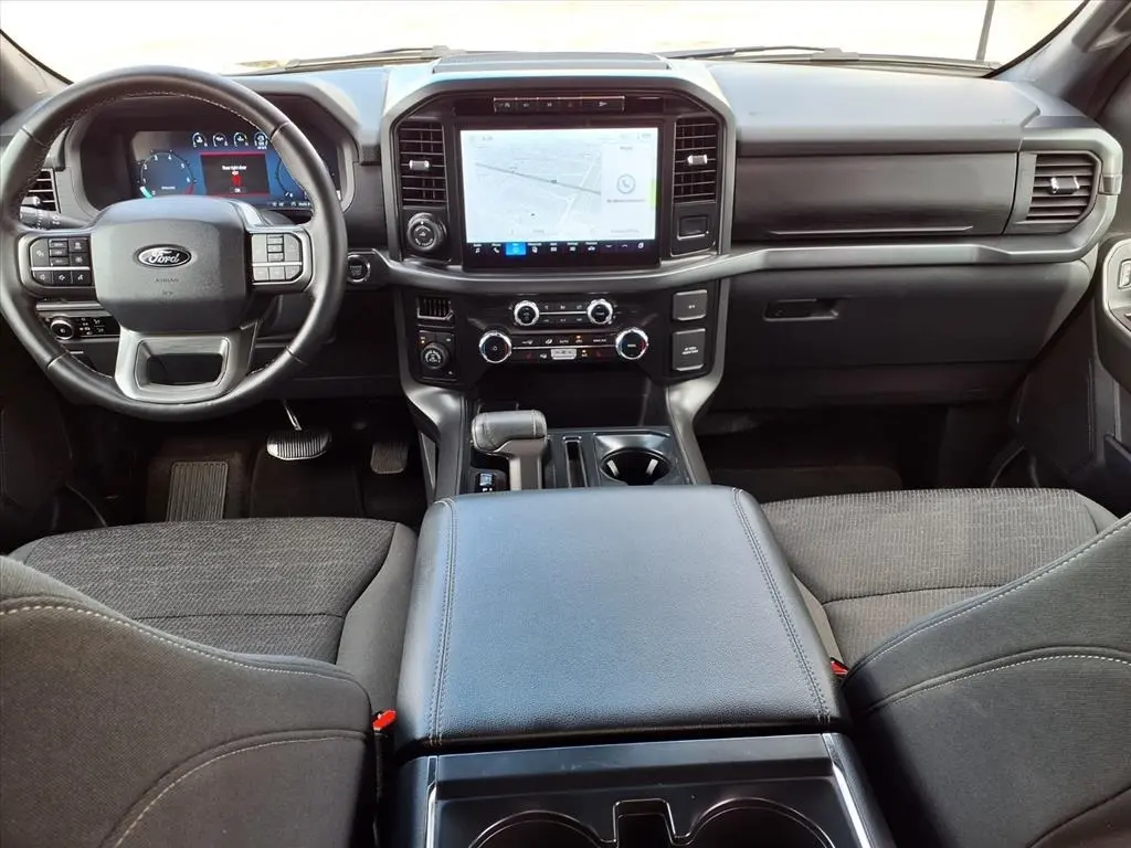 2024 Ford F-150 XLT photo 18