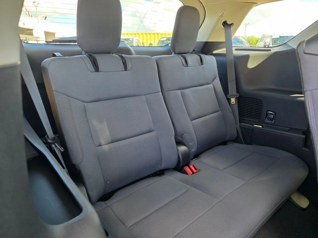 2025 Ford Explorer Active - Photo 29