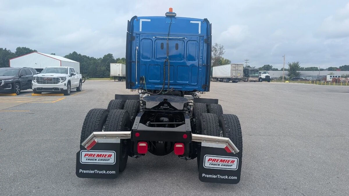 2023 Western Star 49X — photo 7