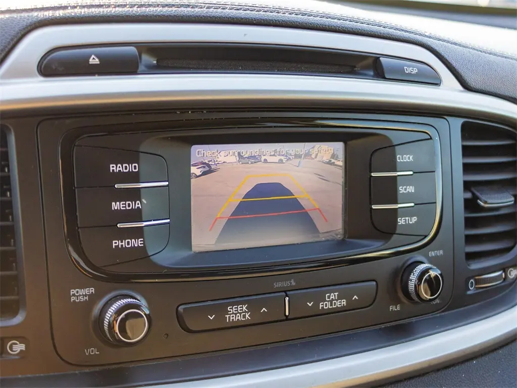 2017 Kia Sorento LX photo 25