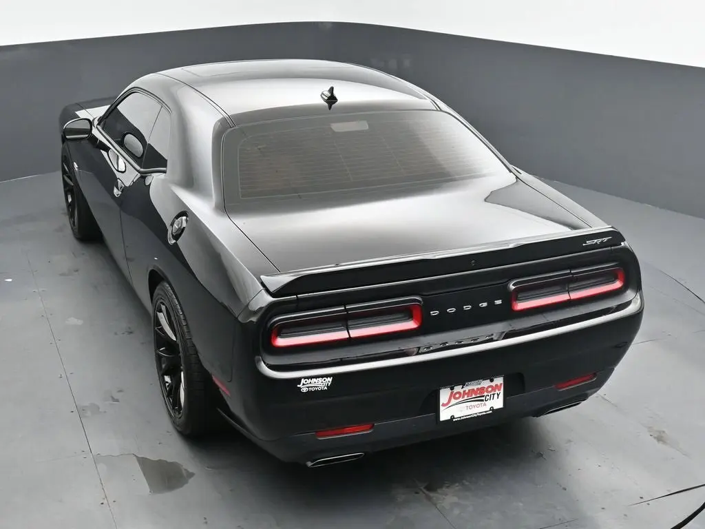 2016 Dodge Challenger SRT8 392 photo 20