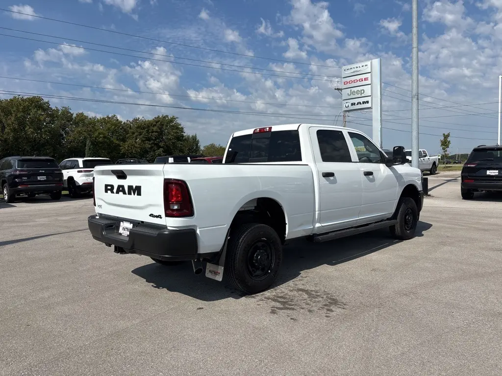 2026 Ram 2500 Tradesman photo 3