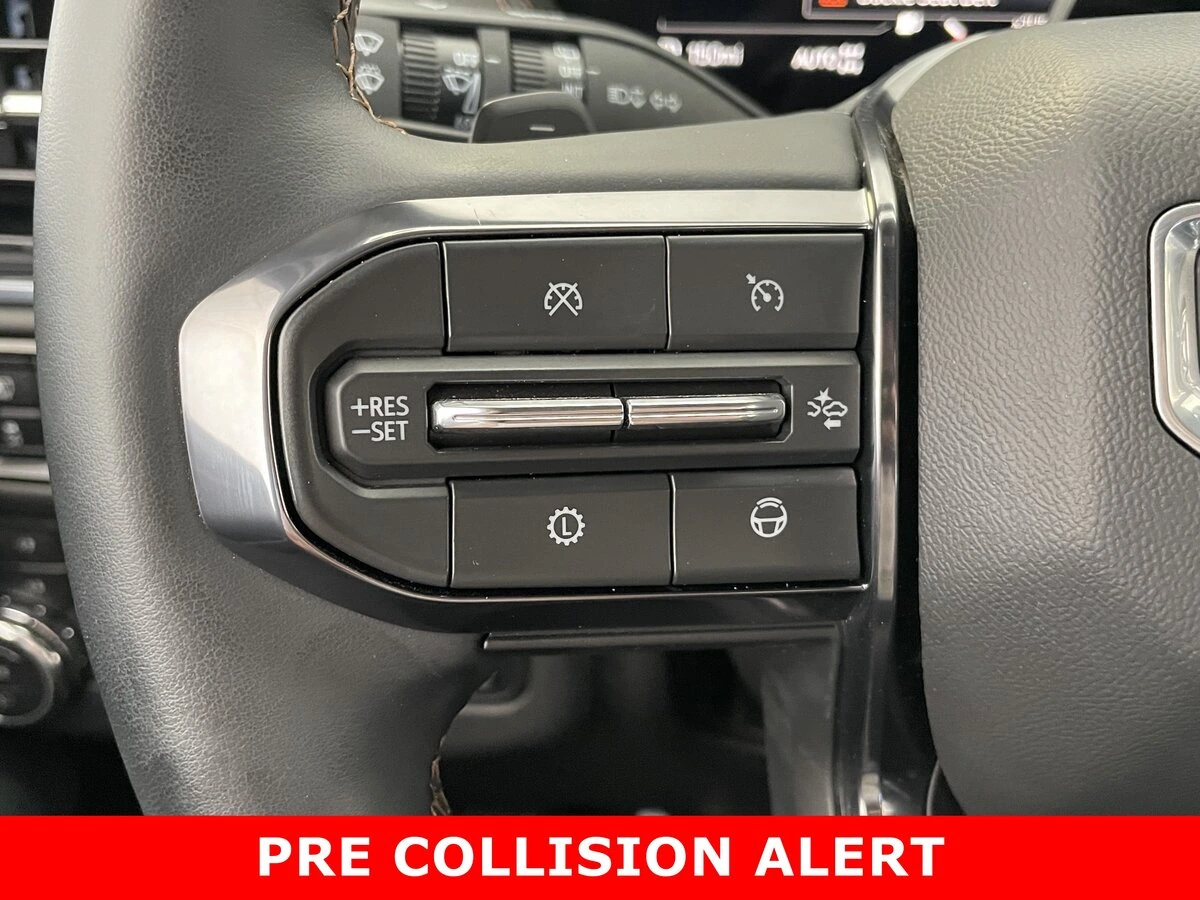 2025 GMC Yukon XL AT4 - Photo 33
