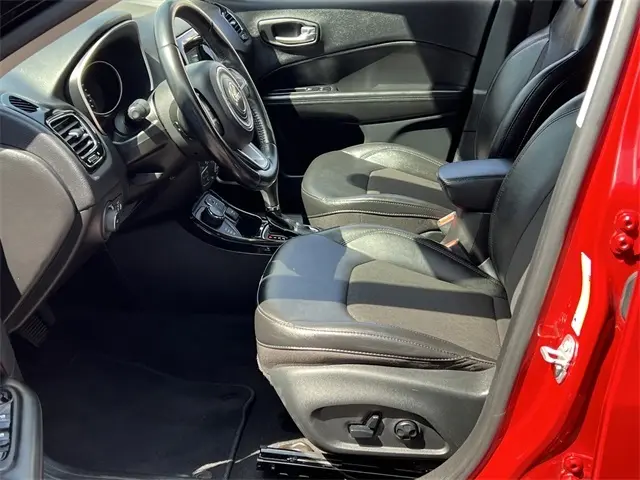 2020 Jeep Compass North Edition Latitude photo 16