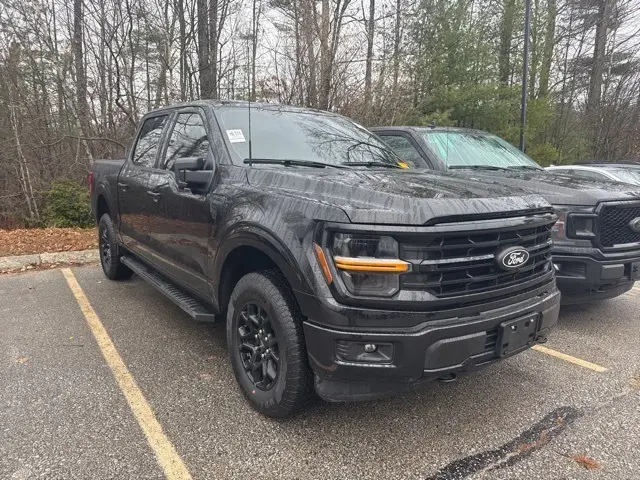 2024 Ford F-150 XLT photo 3