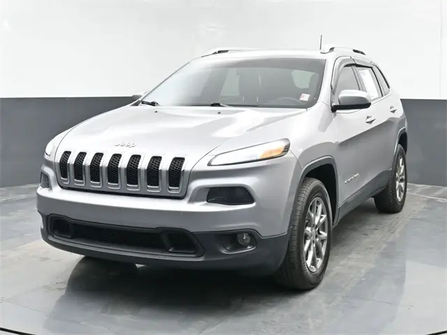 2018 Jeep Cherokee Latitude photo 4