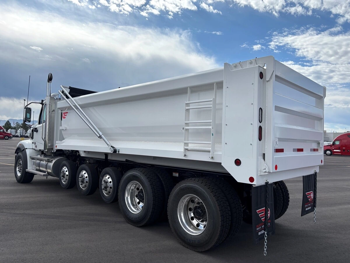 2027 Western Star 49X — photo 8
