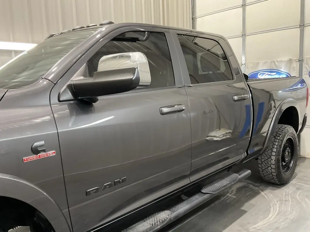 2021 Ram 2500 Laramie photo 3