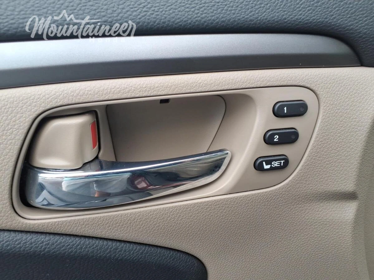 2022 Honda Pilot SE - Photo 30