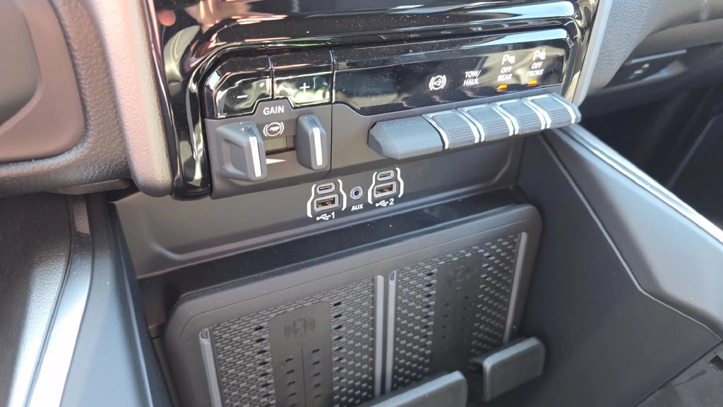 2026 RAM 2500 Laramie - Photo 36