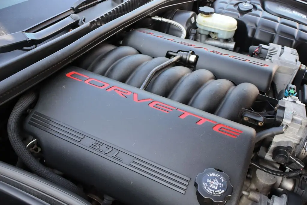 2002 Chevrolet Corvette Base photo 38
