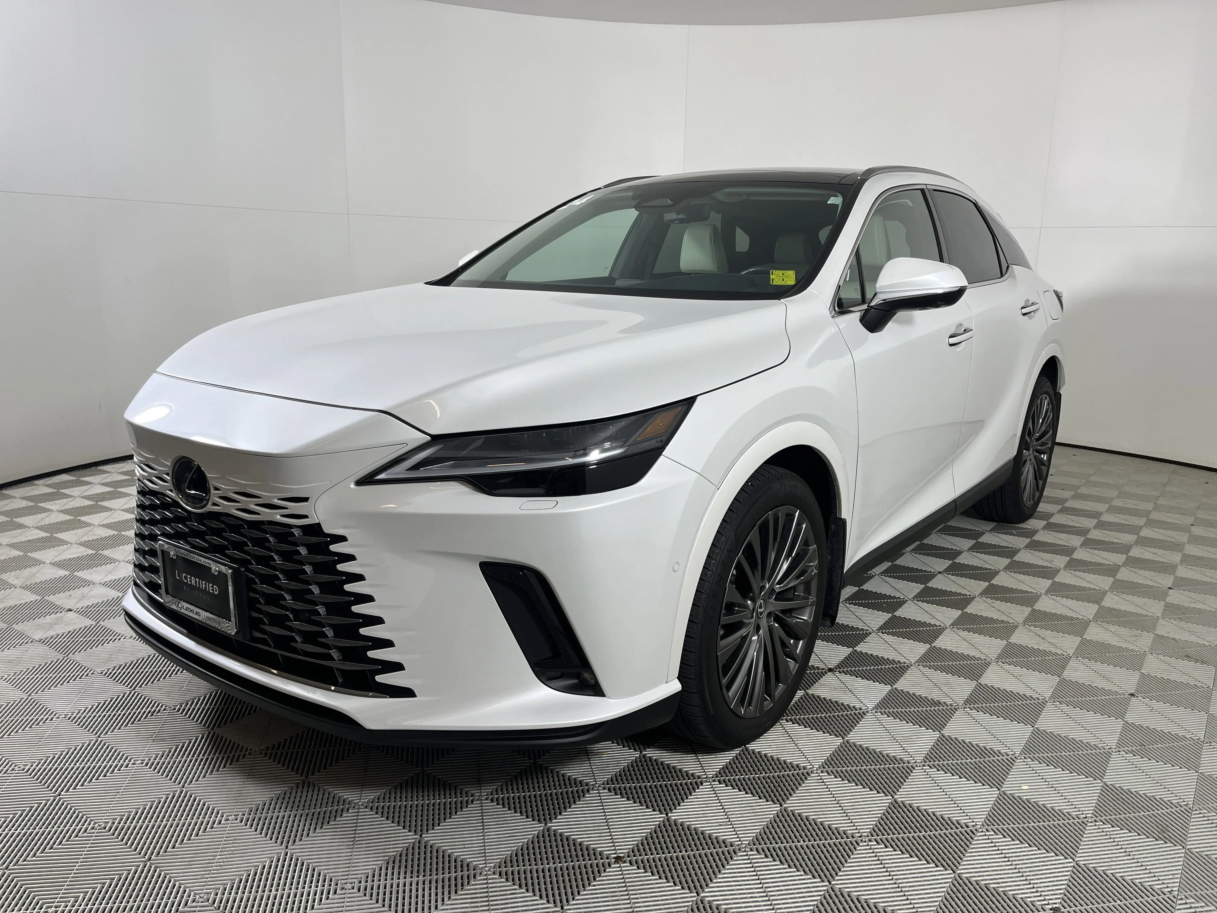 2024 Lexus RX 350 Luxury AWD photo 6