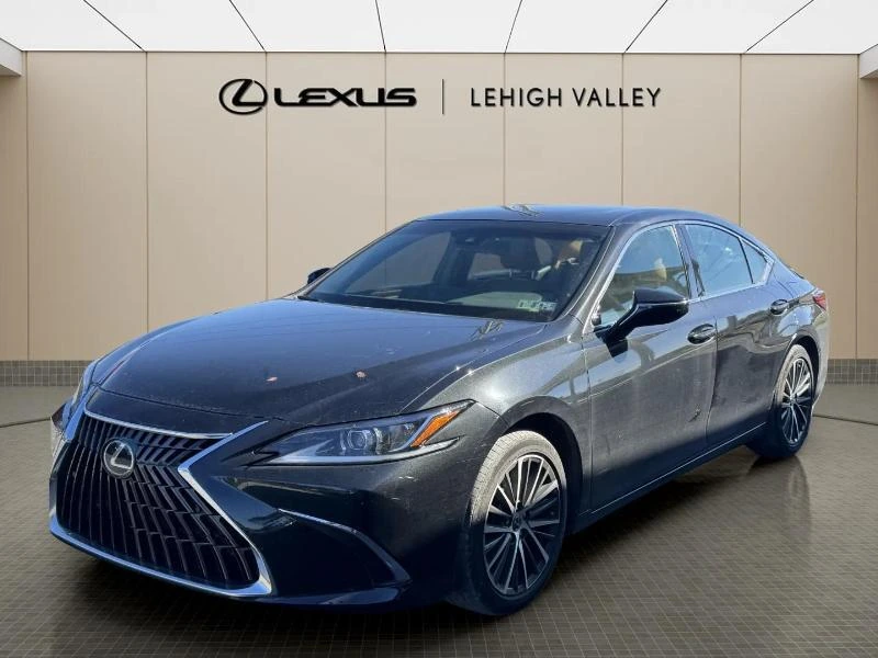 2022 Lexus ES