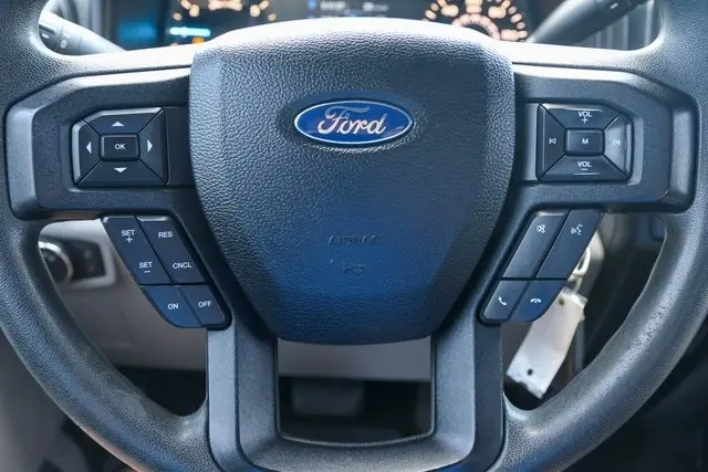2016 Ford F-150 XL photo 19