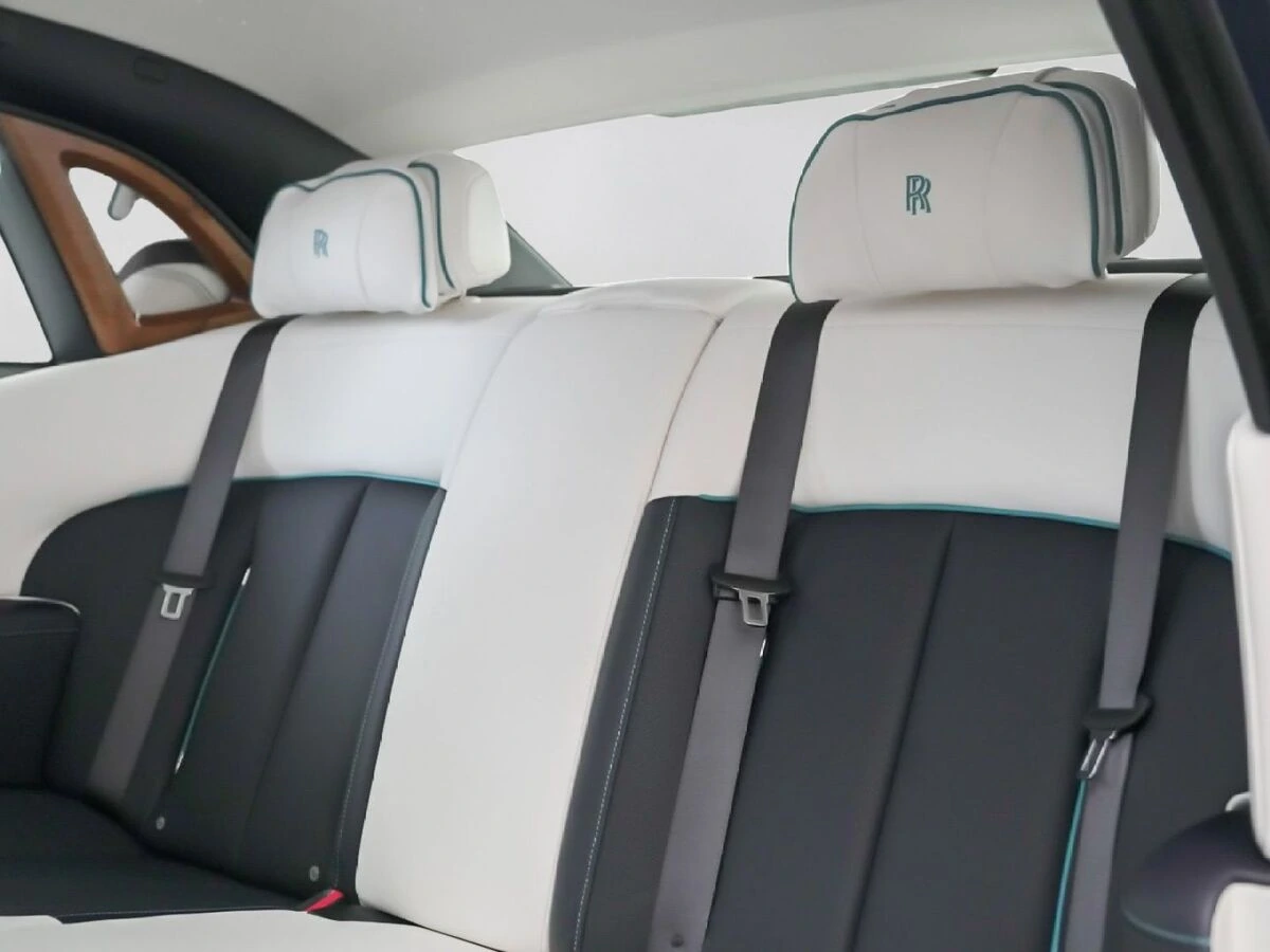 2026 Rolls-Royce Phantom Base - Photo 14