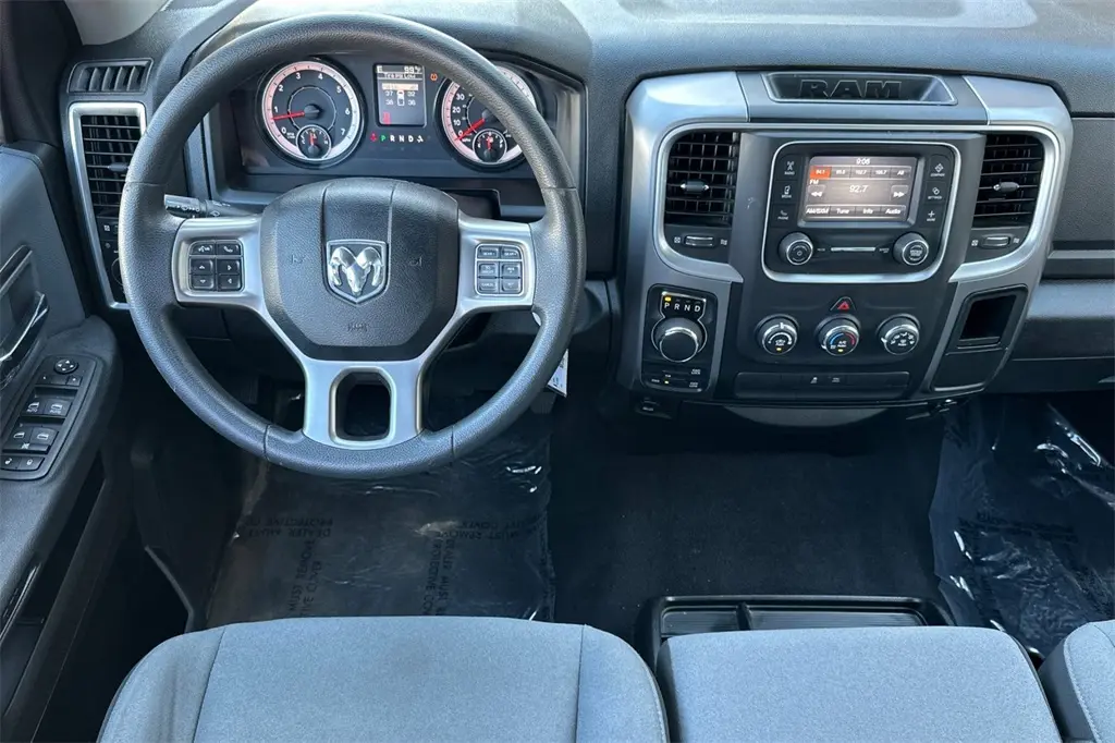 2022 Ram 1500 Classic SLT photo 14