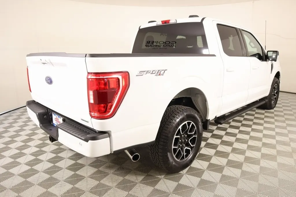 2023 Ford F-150 XLT photo 22