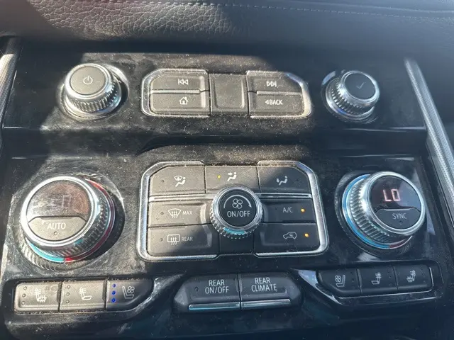 2021 Gmc Yukon Denali photo 13