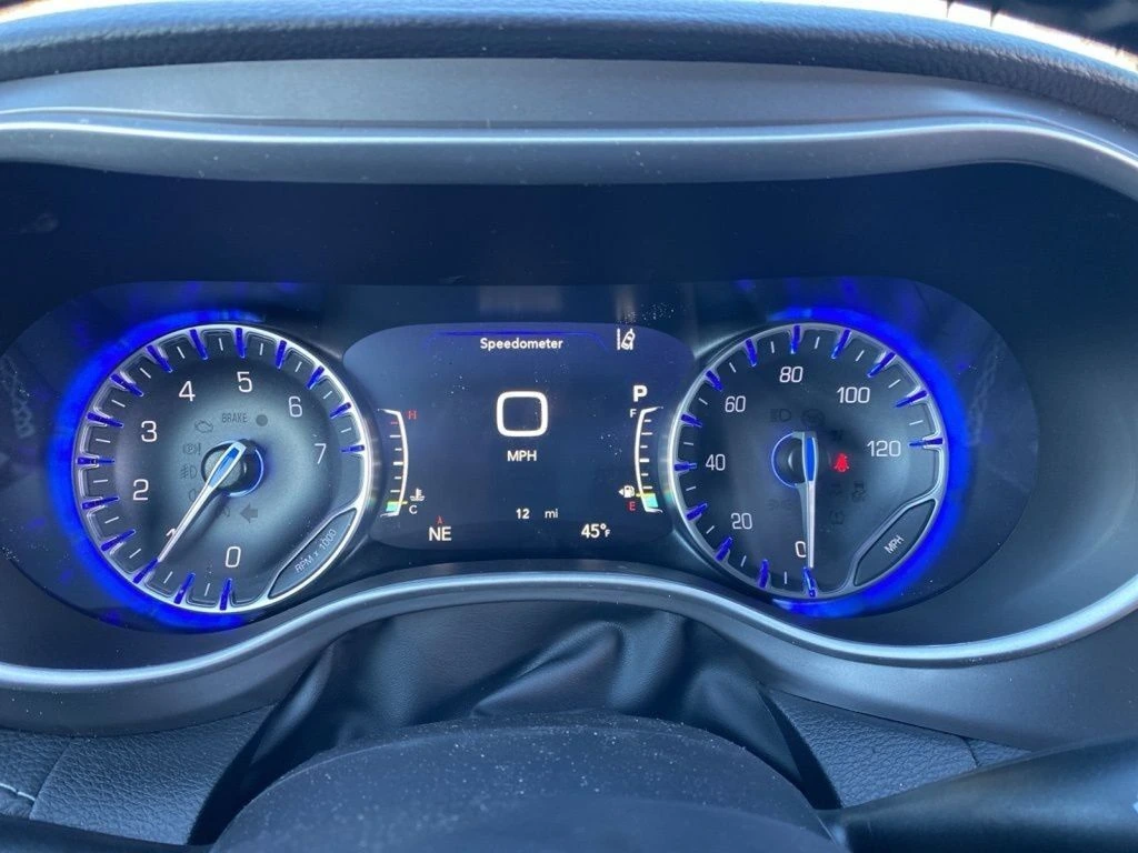 2026 Chrysler Pacifica Select - Photo 29