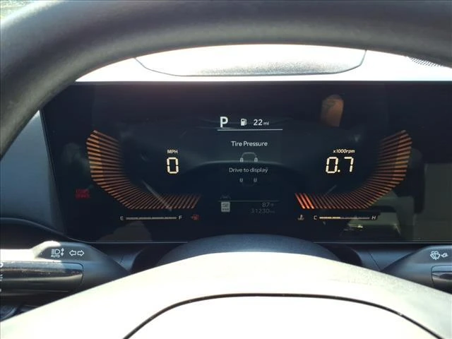 2025 Kia K4 LXS - Photo 30