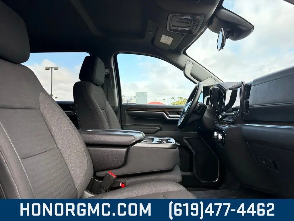 2024 Gmc Sierra Elevation photo 21