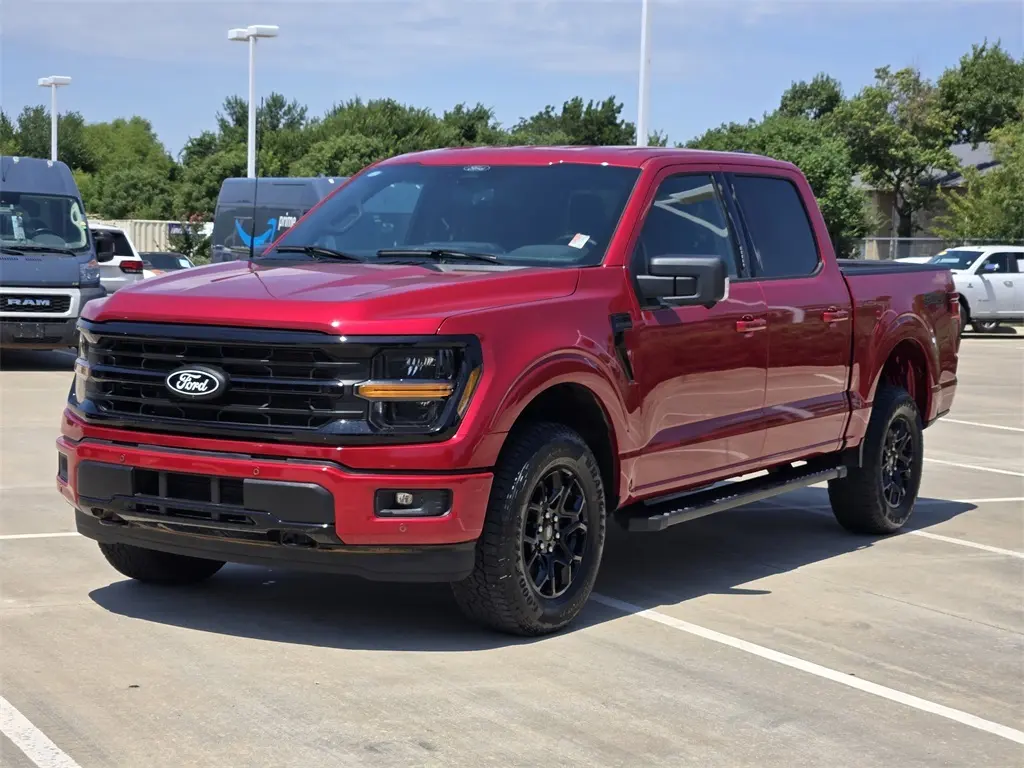 2024 Ford F-150 XLT photo 3