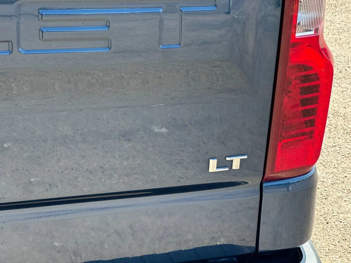 2019 Chevrolet Silverado 1500 LT - Photo 25