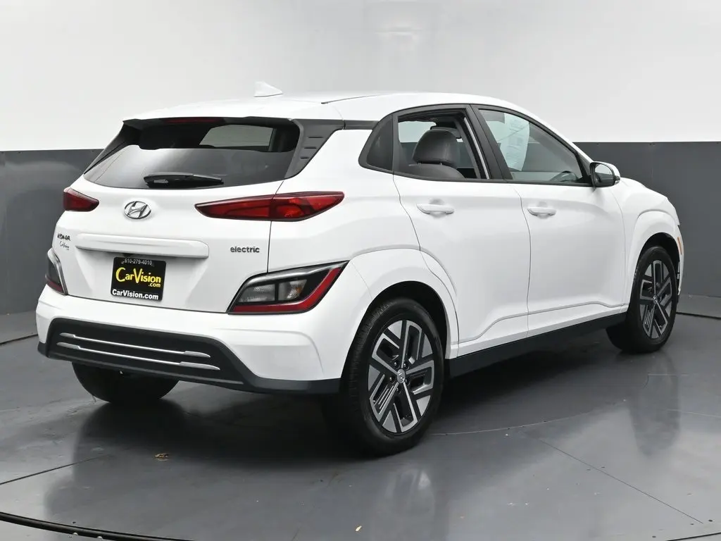 2023 Hyundai Kona Electric SEL photo 3