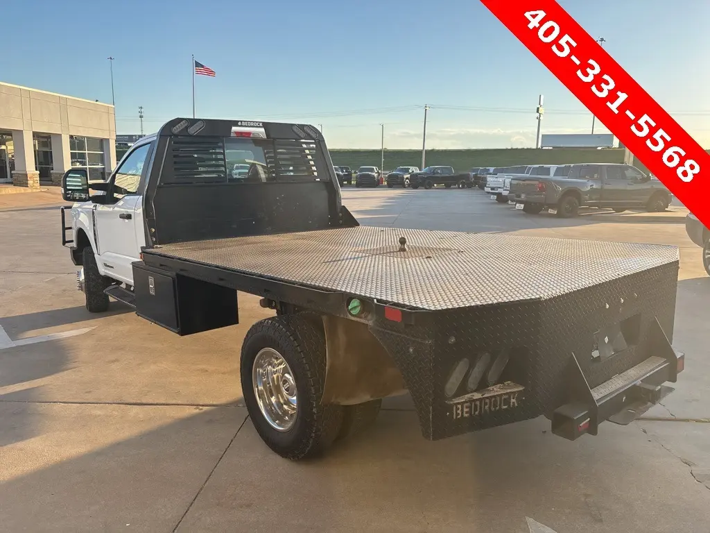 2023 Ford F-350 XL photo 2