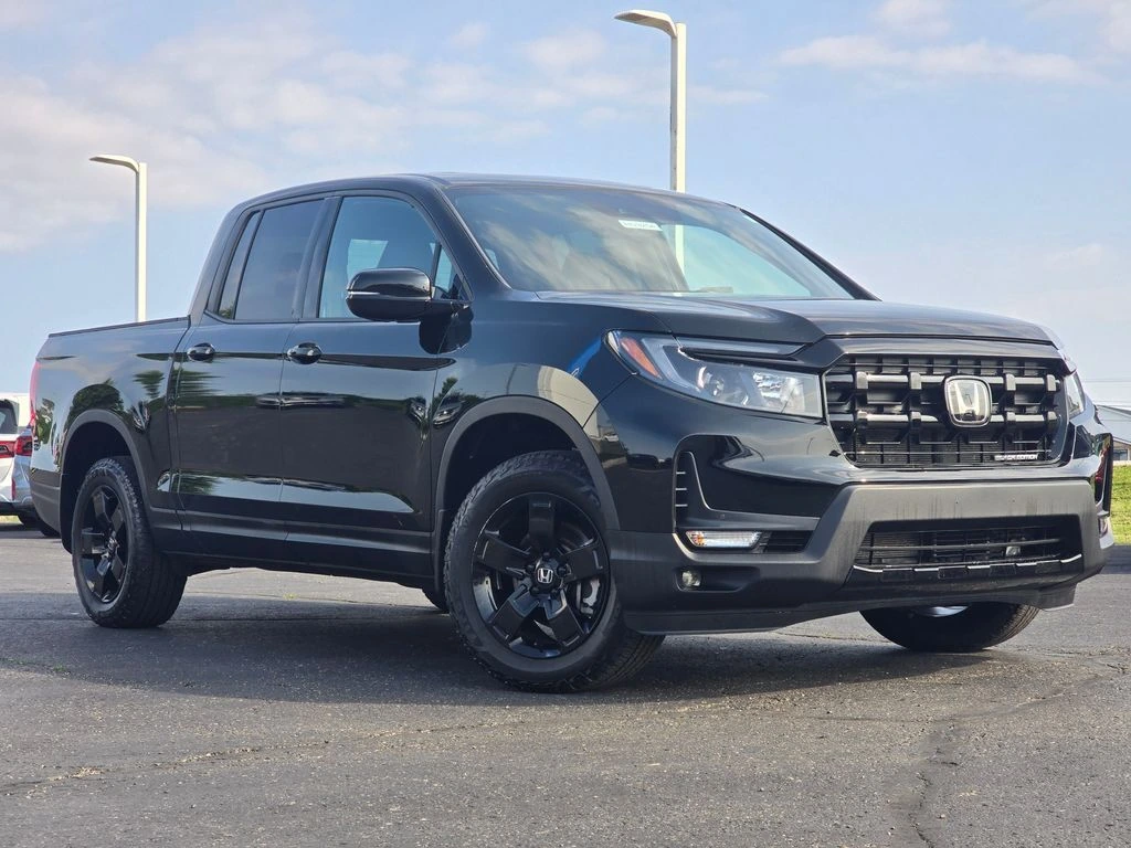 2024 Honda Ridgeline Black Edition's photo