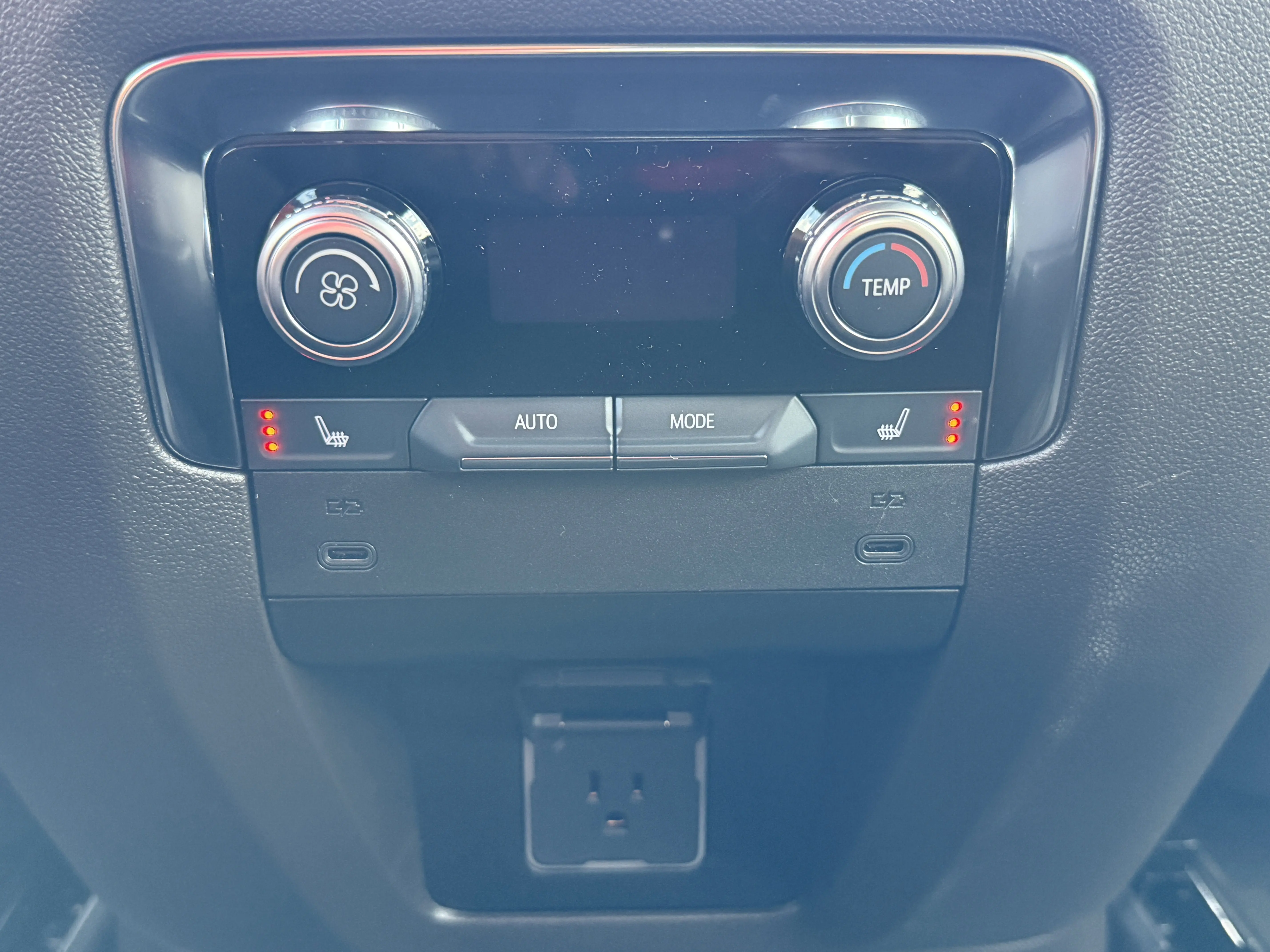 2026 Gmc Yukon photo 15