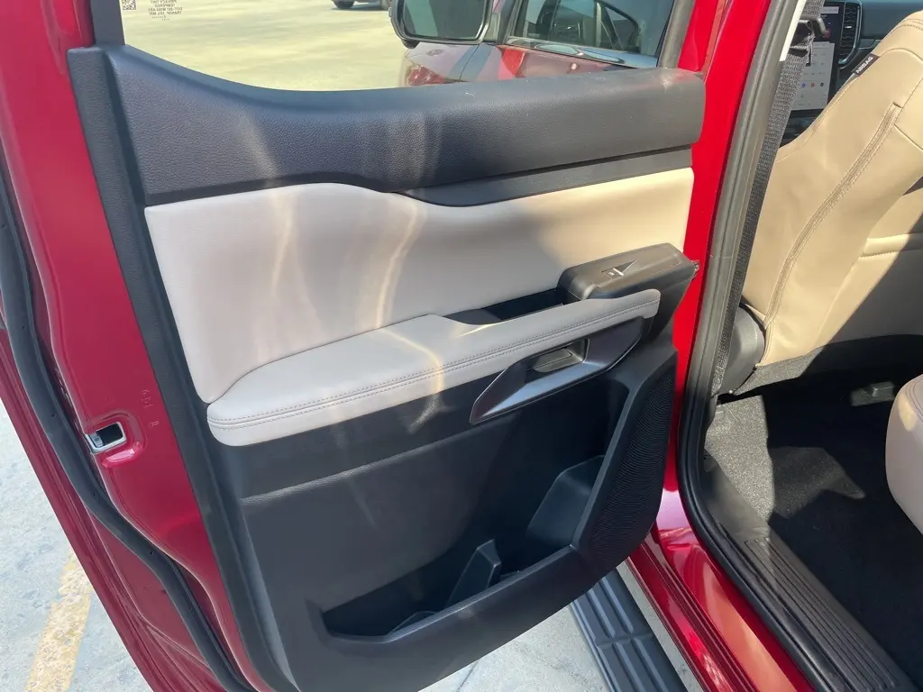 2025 Ford Ranger Lariat photo 20