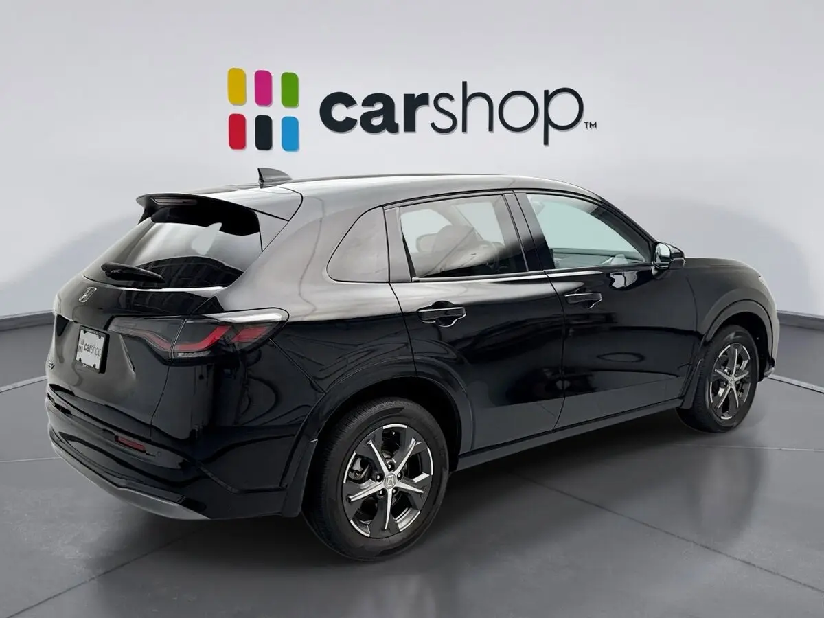 2025 Honda HR-V EX-L photo 3