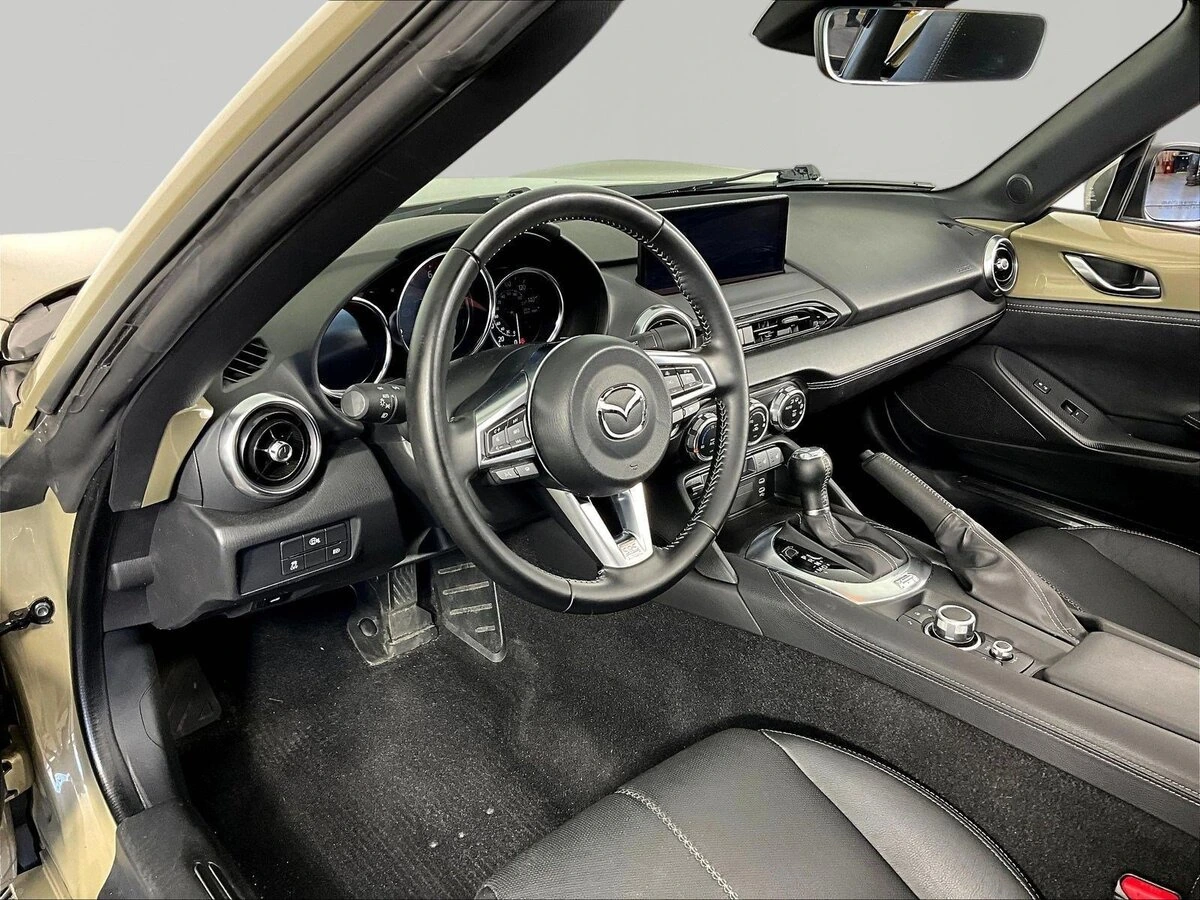 2024 Mazda MX-5 Miata RF Grand Touring - Photo 14