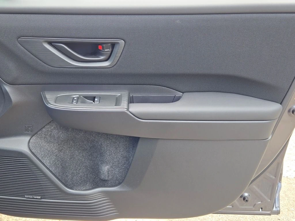 2026 Subaru Outback Limited - Photo 13