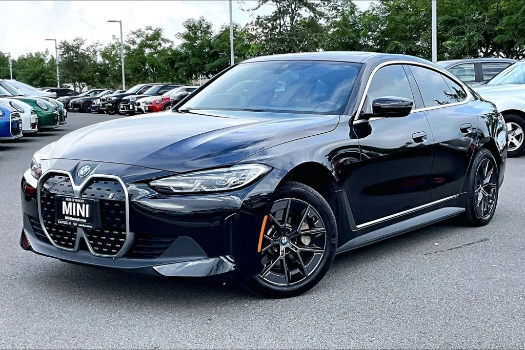Used 2024 BMW i4 35 with VIN WBY43AW0XRFR67780 for sale in Kapolei, HI