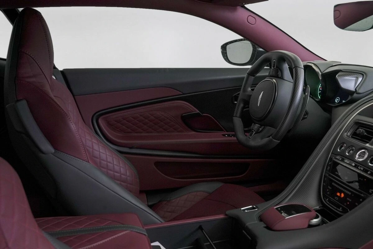 2023 Aston Martin DBS Base - Photo 26