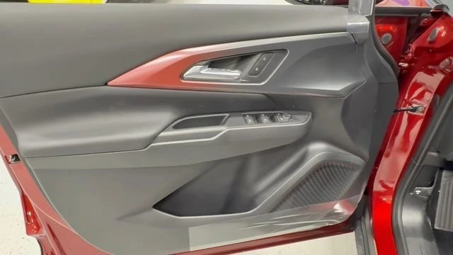 2026 Chevrolet Equinox EV RS - Photo 15