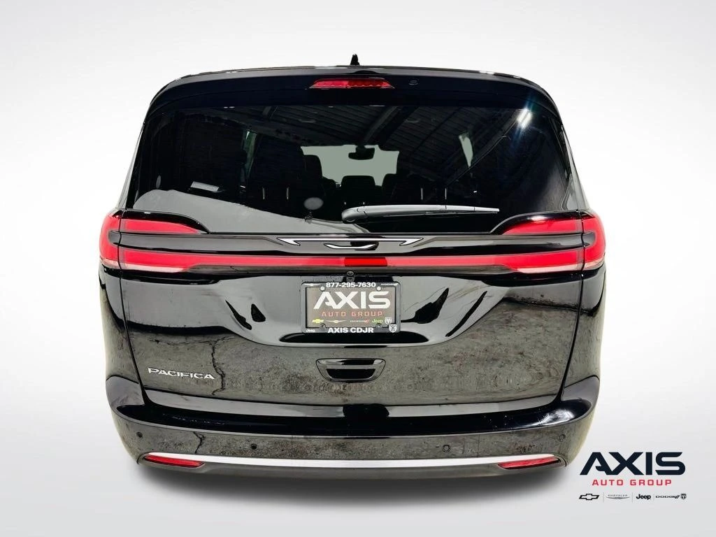 2027 Chrysler Pacifica Select - Photo 19