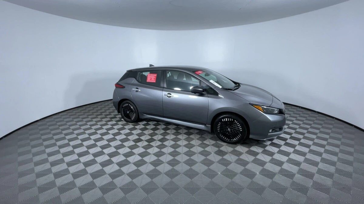Used 2025 Nissan Leaf SV PLUS with VIN 1N4CZ1CV6SC559088 for sale in Littleton, CO