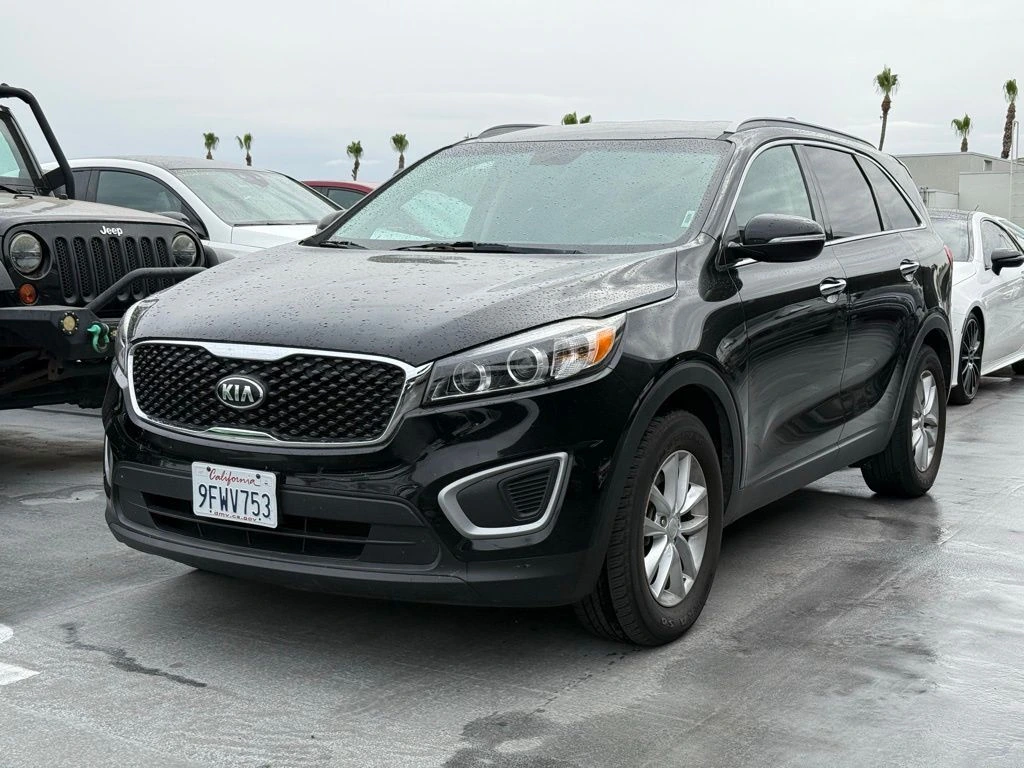 2018 Kia Sorento LX AT's photo