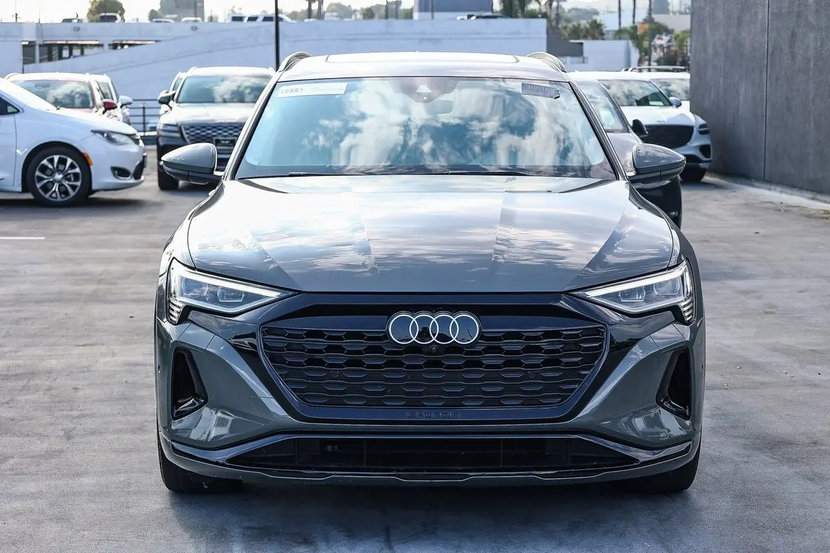 Used 2024 Audi Q8 e-tron Premium Plus with VIN WA15AAGE1RB010882 for sale in Torrance, CA