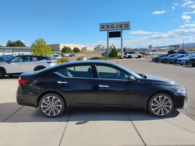 2023 Nissan Altima 2.5 SL photo 4