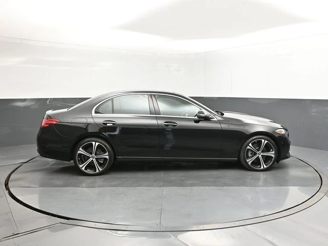 2025 Mercedes-Benz C-Class Sedan C 300 - Photo 26