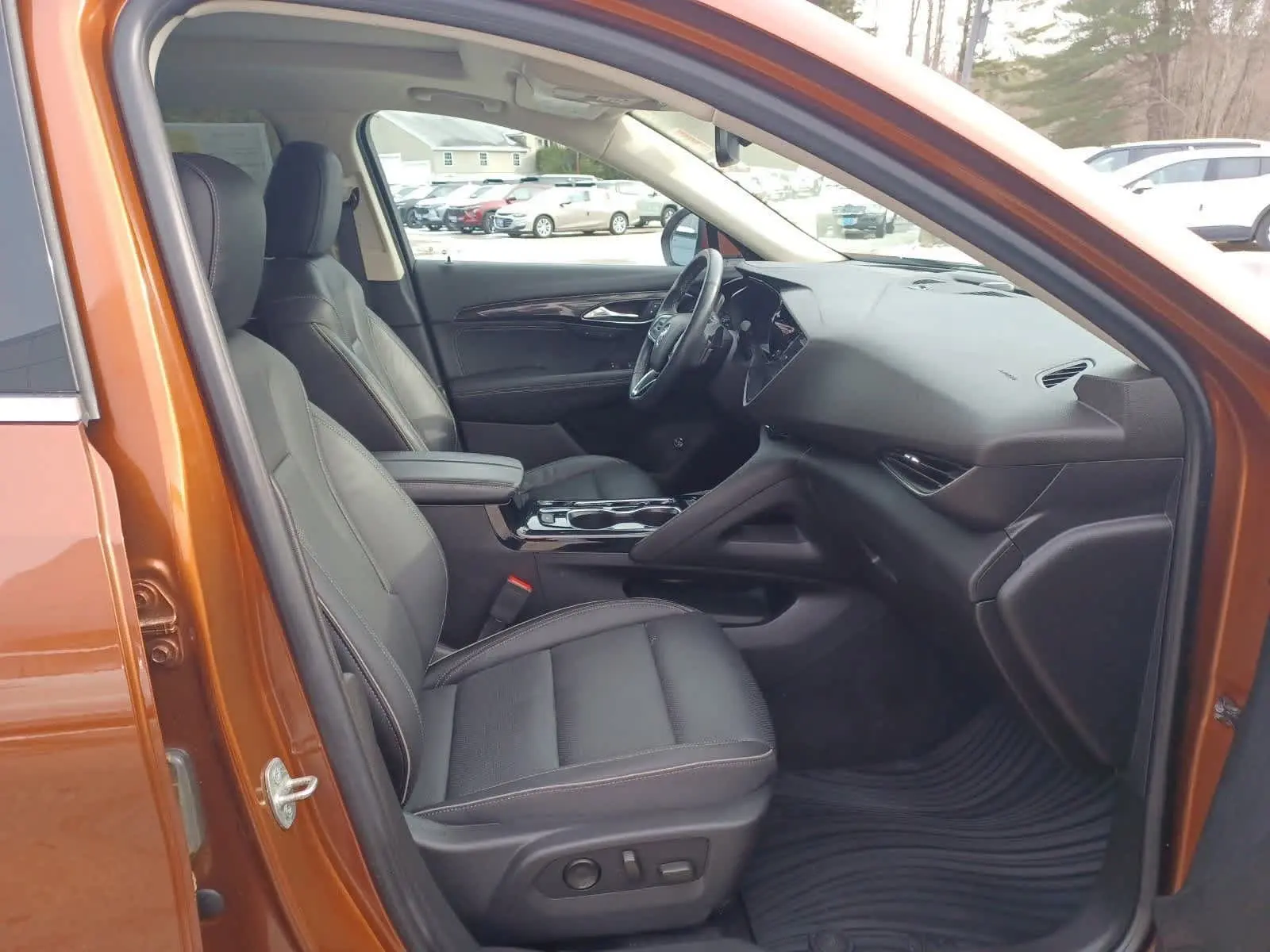 2021 Buick Envision Essence photo 18